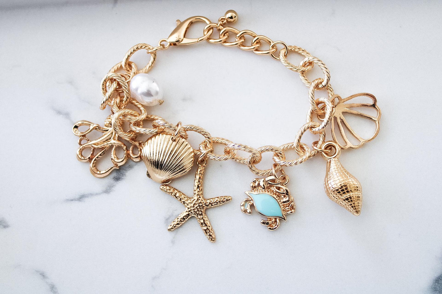 Beach Charm Bracelet|Charm Bracelet|Gold Bracelet|Friendship Bracelet|Gift for Her|Mother's Day Gift|Valentine Gift|Charms|Handmade Jewelry