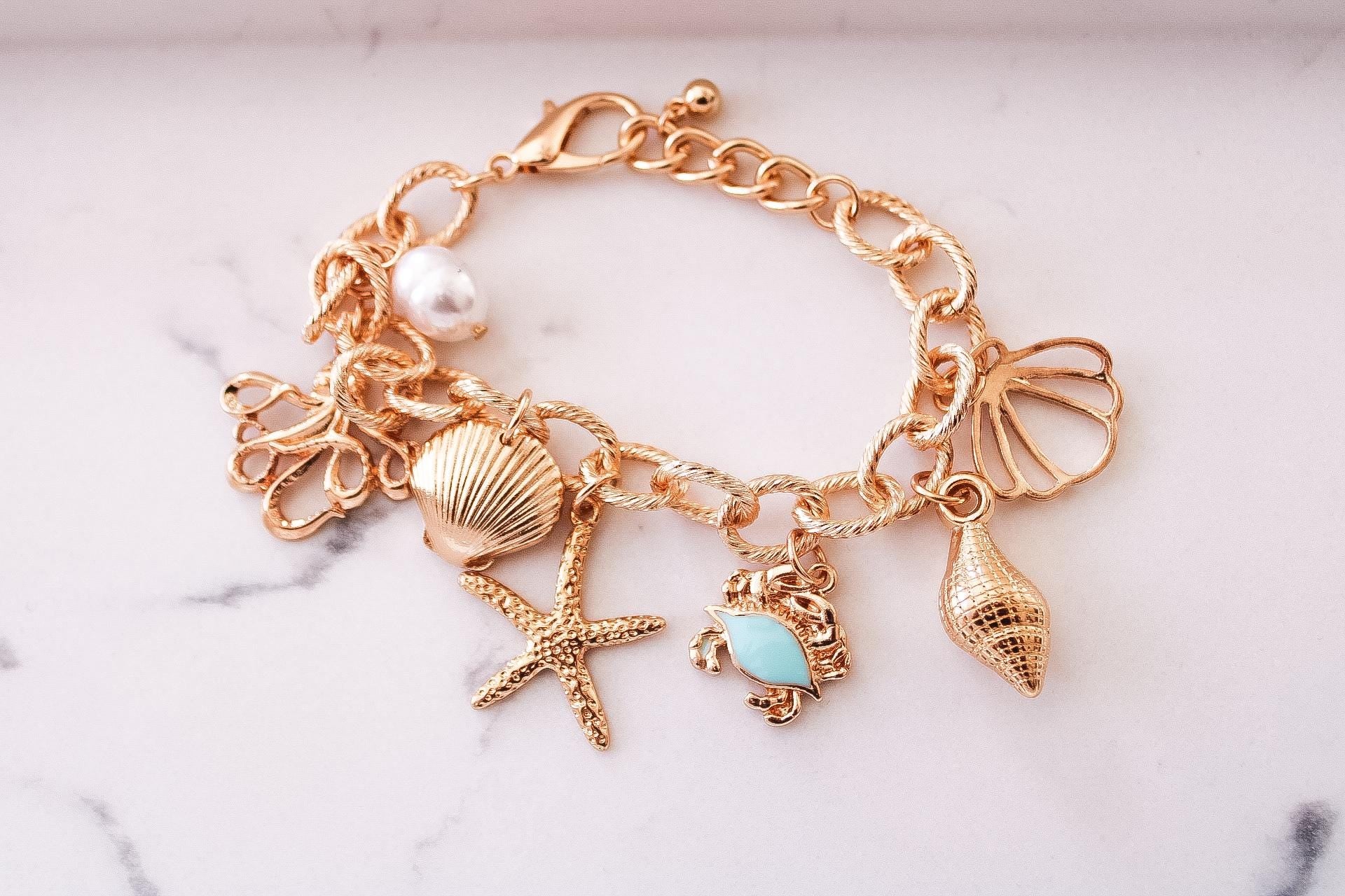 Beach Charm Bracelet|Charm Bracelet|Gold Bracelet|Friendship Bracelet|Gift for Her|Mother's Day Gift|Valentine Gift|Charms|Handmade Jewelry